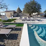 Casa Relax Isabelle 4* 알베르벨로