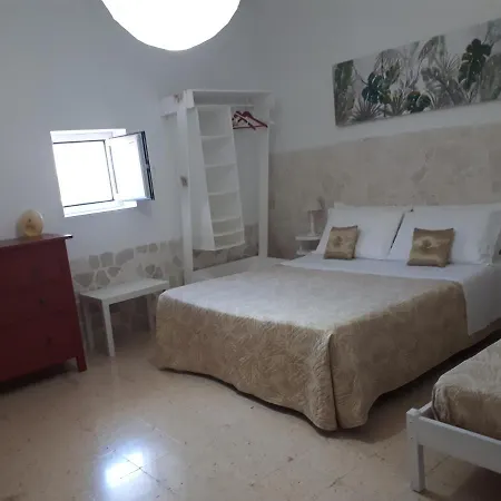 Casa Relax Isabelle Alojamento de Acomodação e Pequeno-almoço 2*
