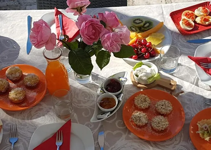 לינה וארוחת בוקר Casa Relax Isabelle אלברובלו